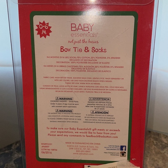 Baby Bow Tie and Socks NWT 0-6 Months - Picture 2 of 3